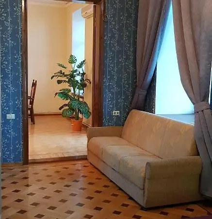 Superb Queen Apartment - Top Location, Deribasovskaya * Odesa